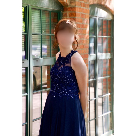 Beautiful Midnight Blue Prom / Ball Dress - Picture 4 of 7